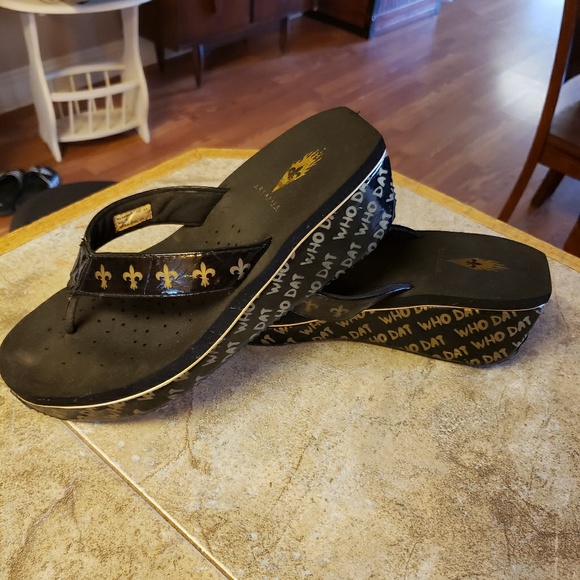 Volatile Shoes - Picture 3 of 3